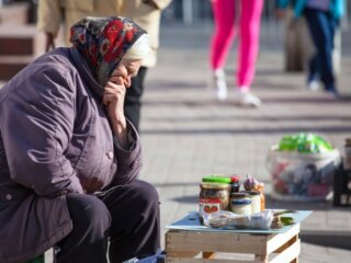 Наскільки великий рівень бідності в Україні