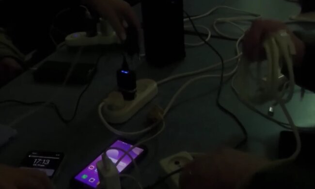 Отключения света