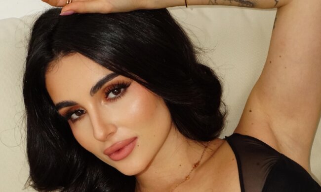 Анна Тринчер