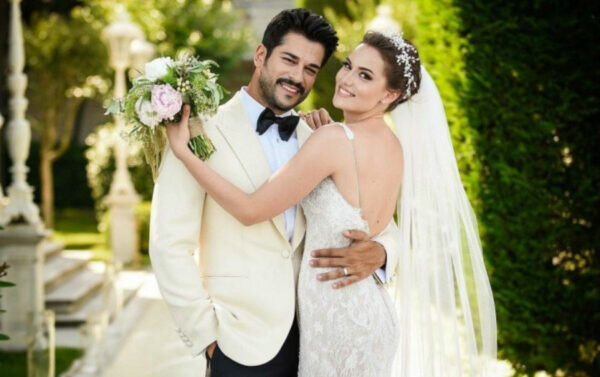 Бурак Озчівіт з "Величного століття"