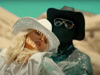 Аліна Гроссу та DON MARON