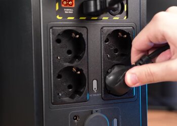 Зарядна станція