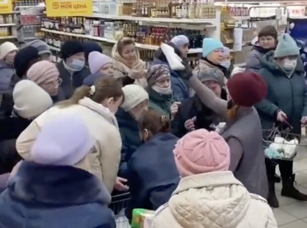 драка в российском супермаркете