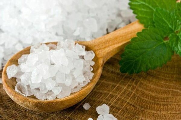 Продукти з великим вмістом солі