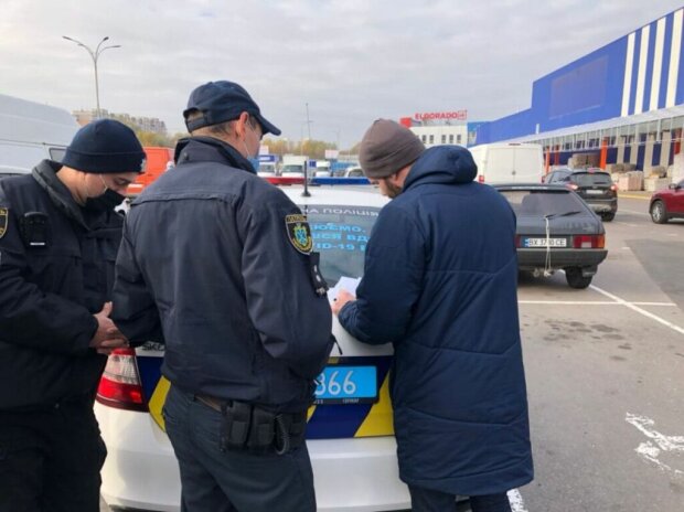 Патріоти Нацкорпусу нагрянули до Епіцентру