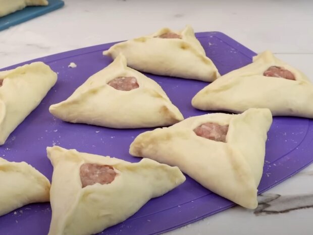 Біляші-п'ятихвилинки, кадр з відео