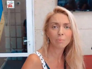 Оля Полякова