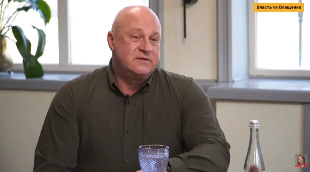 Роман Недзельский