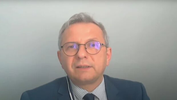 Олег Устенко