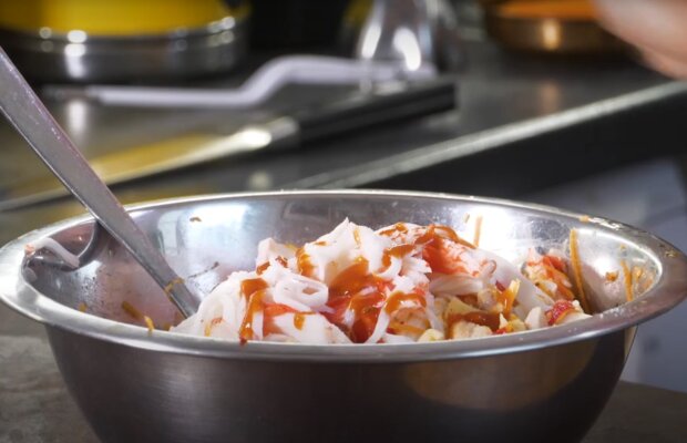 Салат "Коралл", кадр из видео