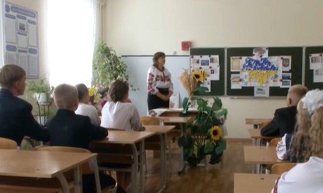 Вчителі, фото: кадр з відео