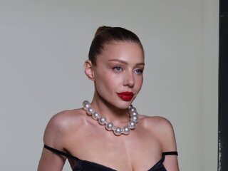 Тіна Кароль