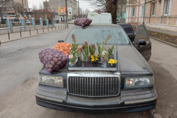 українець торгував овочами з Lincoln