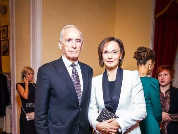 Василь Лановий