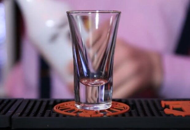 бар, шоти, коктейлі