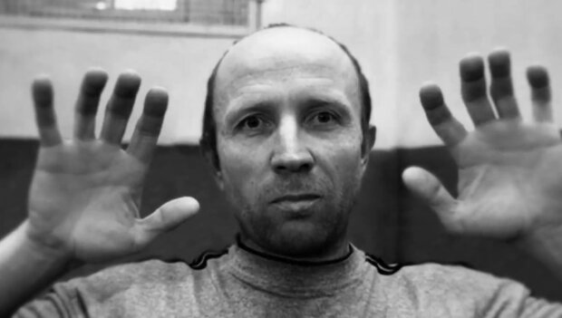 Анатолий Оноприенко