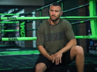 Фото Василия Ломаченко