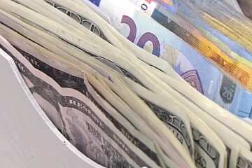 Курс валют, доллар, евро, гривна