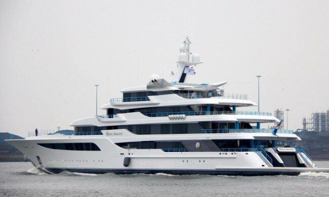 яхта Віктора Медведчука