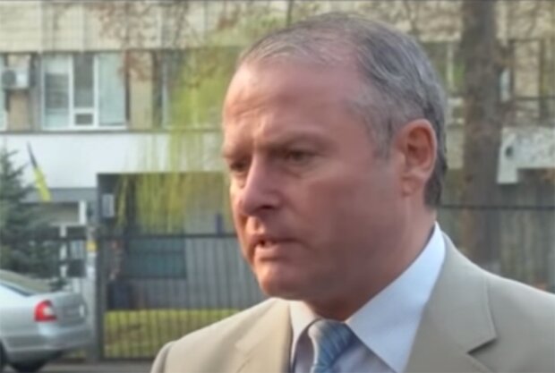 Віктор Лозінський