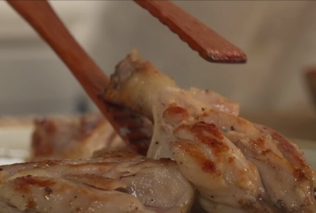 Курица, кадр из видео