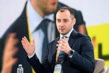 Максим Шкиль и его "Автострада" уговорили министра "Слуги народа" Кубракова работать уже на другую политическую силу