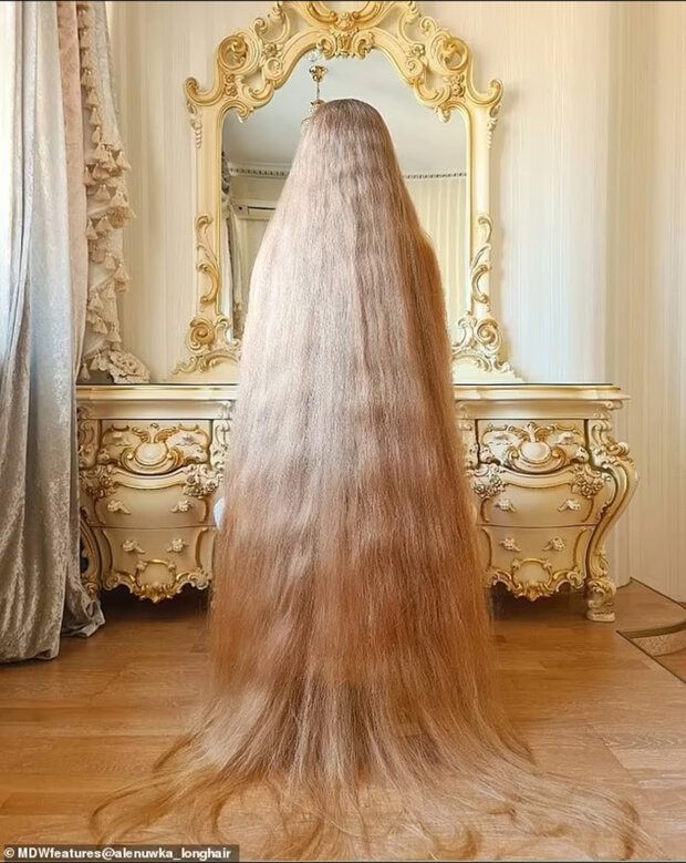 Олена Кравченко