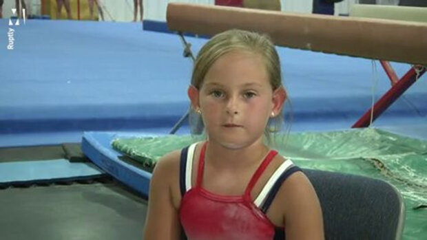 Дівчинка народилася без ніг і змогла стати успішною гімнасткою