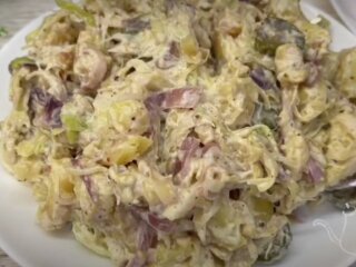 Немецкий салат. кадр из видео