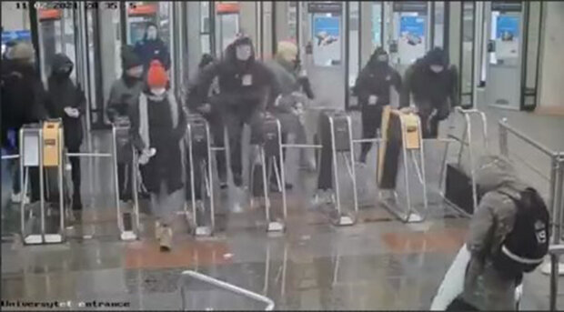нападение на сотрудников СБУ в Киеве