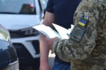 Перевірка документів на кордон, фото: dpsu.gov.ua