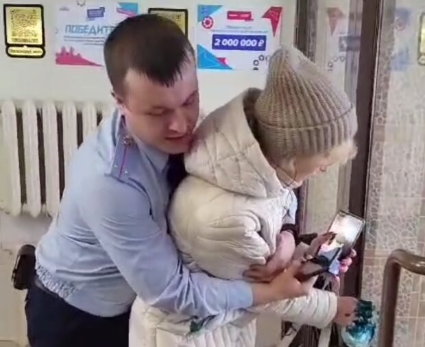 Выборы в россии, Екатеринбург, кадр из видео