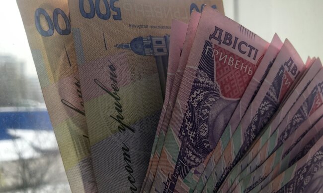 гривні, гроші