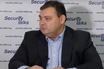 СМИ: Пленки «Бигуса» сливает работающий на Офис Зеленского – Валерий Кондратюк