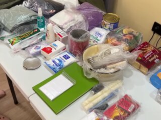 Тривожна валізка, продукти