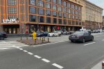 Машини, дорога, ЦУМ, фото: ukrainci.com.ua