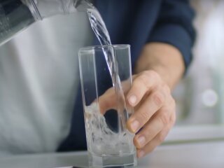 Користь води для жіночого здоров'я