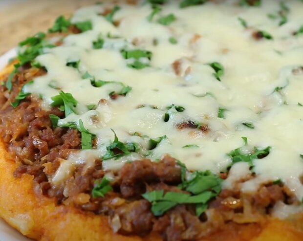 Мясной пирог, кадр из видео