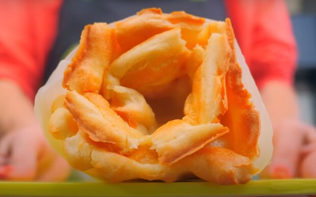 Рулет-пирожное, кадр из видео