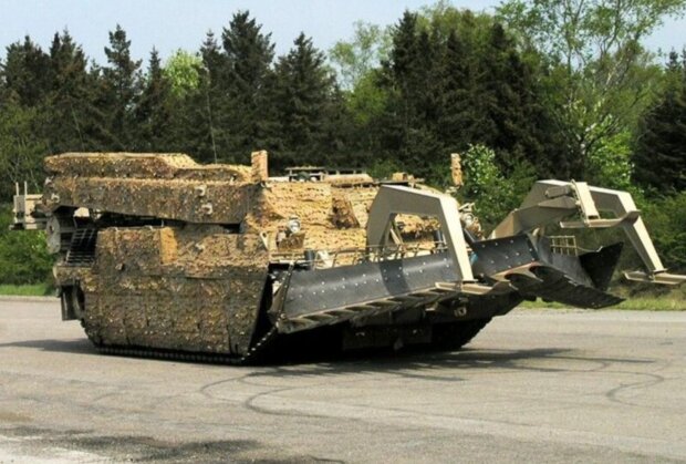 Танк для розмінування Wisent 1