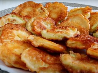 Кабачки в кляре, кадр из видео