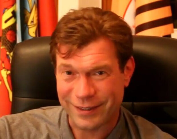 Олег Царьов