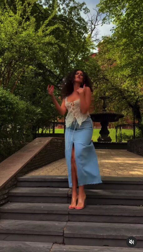 Скрин публикации Насти Каменских