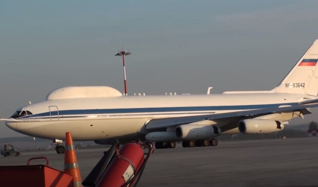 В России разворовали "самолет судного дня"