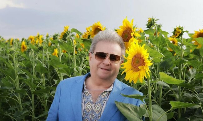 Михайло Поплавський
