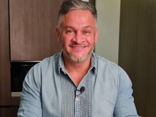 Эктор Хименез-Браво, фото: instagram.com/hectorjimenezbravo