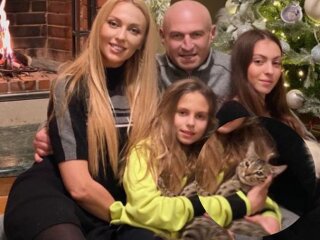 семья Оли Поляковой