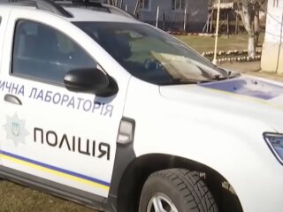 В гараже Мариуполя нашли тела