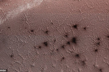 таинственные "пауки" на Марсе