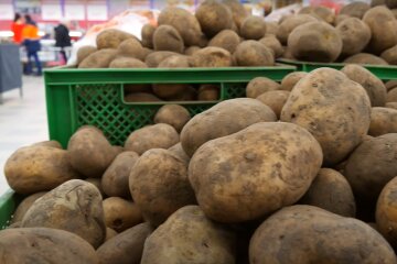 картопля в супермаркеті